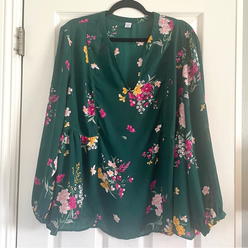 Old Navy Green Floral V-Neck Blouse, XXL